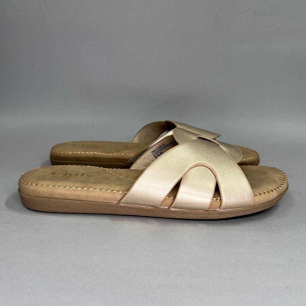Cliffs By White Mountain Fortunate Sandals Women's Size 8.5 Gold Metallic Slides
